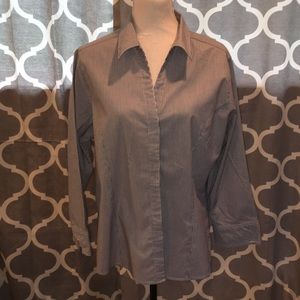 Xl black and white stripes 3/4 sleeve shirt